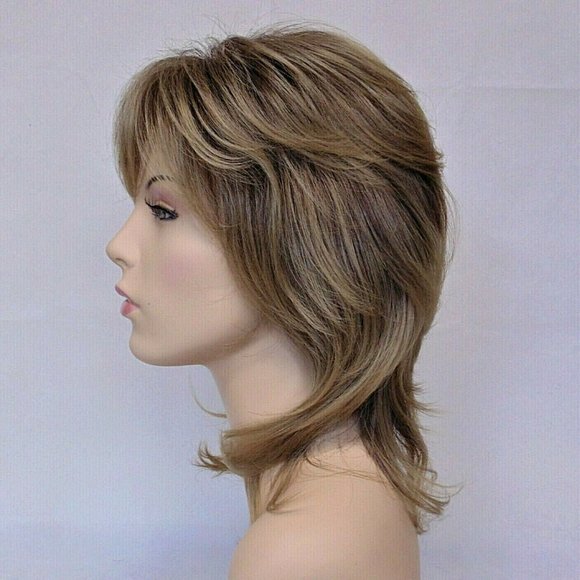 16" Layered Thick Brown/Blonde Heat Resistant Shag - Picture 3 of 11